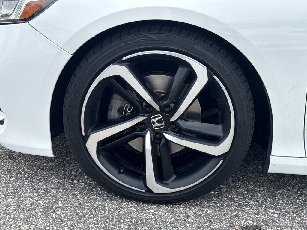 Used 2020 Honda Accord Sport image 11