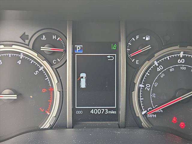 Used 2023 Toyota 4Runner TRD Off-Road AWD/4WD image 15