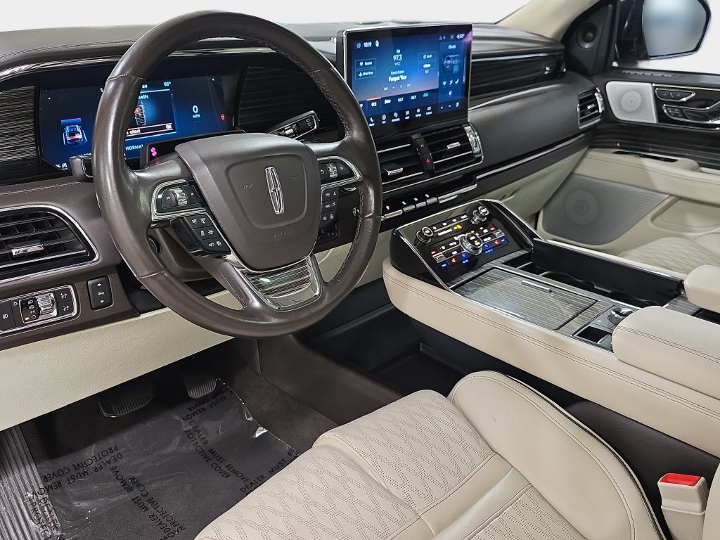 Used 2022 Lincoln Navigator L Black Label AWD/4WD image 19