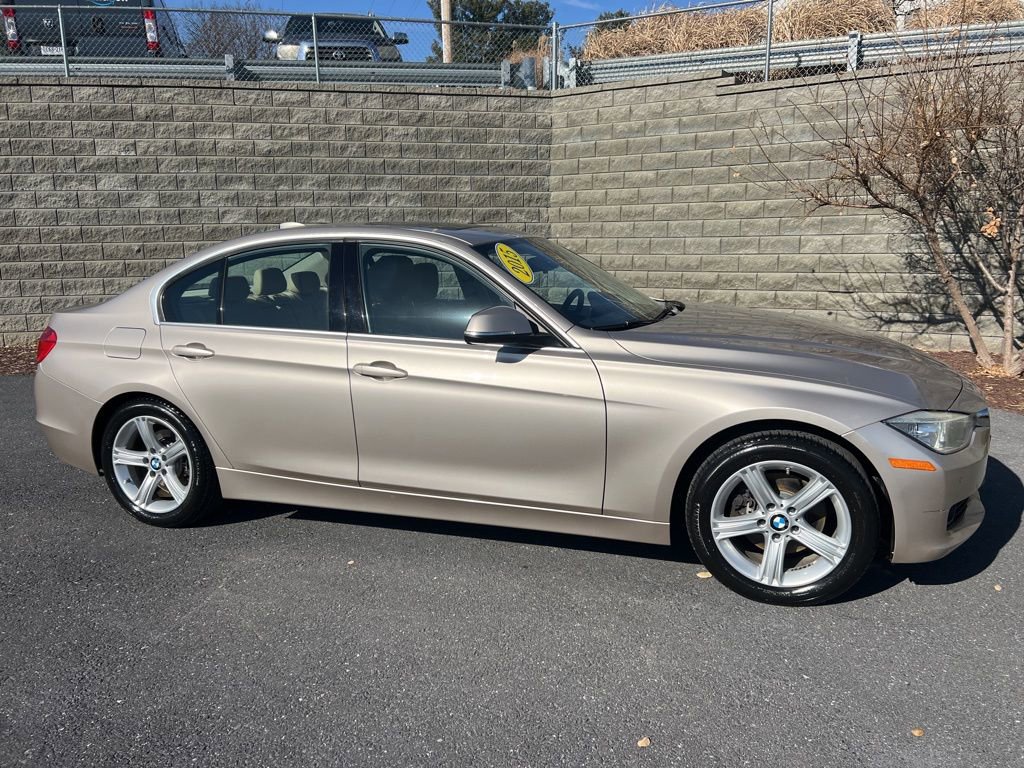 Used 2015 BMW 328i Sedan image 4