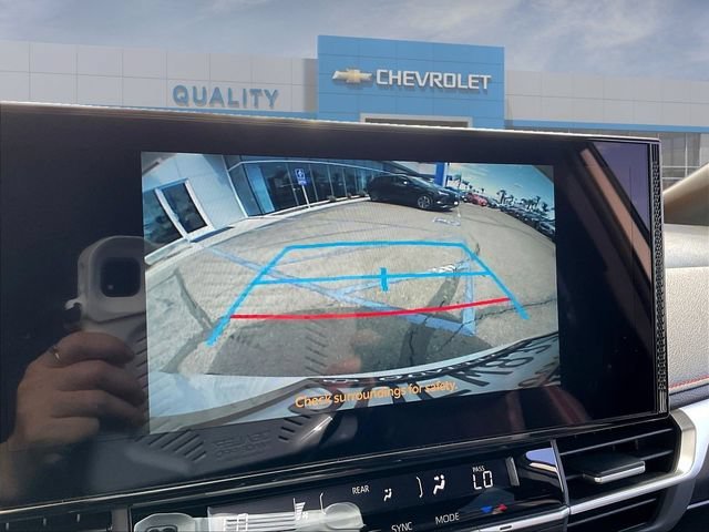 Used 2025 Toyota Sienna XSE w/ XSE Premium Package FWD image 16
