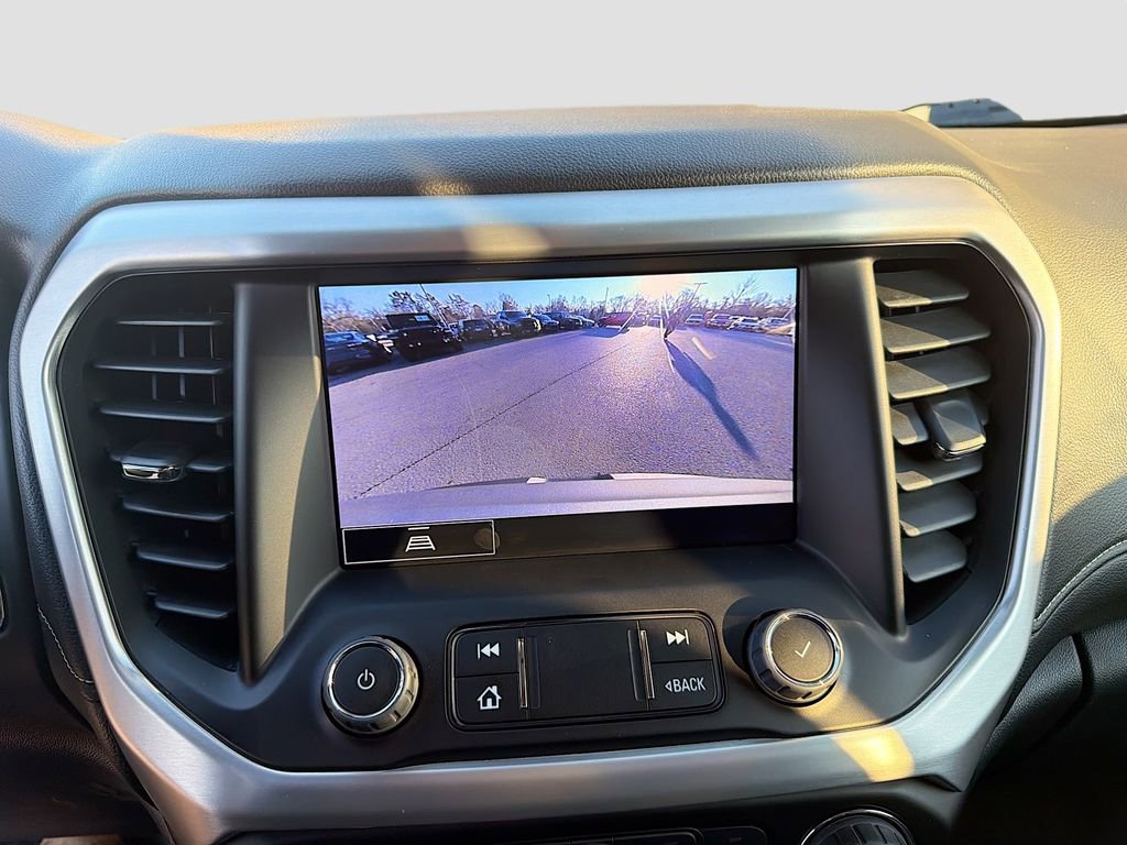 Used 2023 GMC Acadia SLT image 35