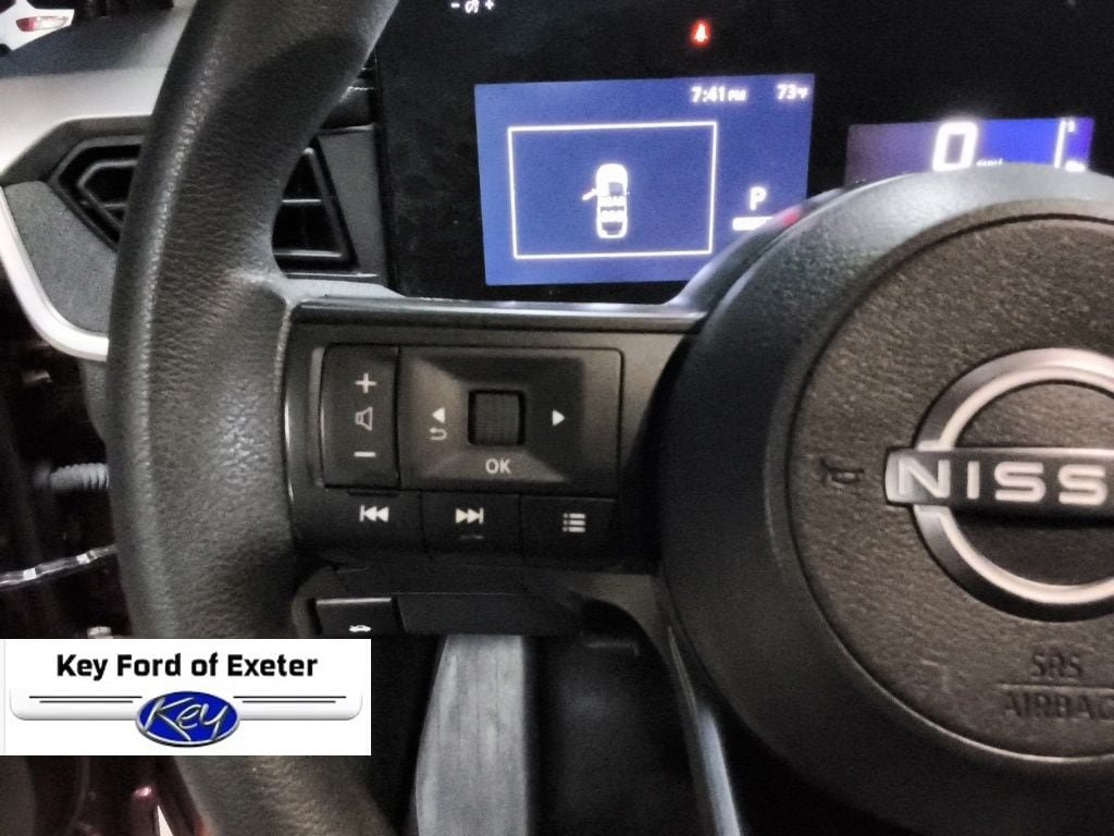 Used 2025 Nissan Kicks SV AWD/4WD image 22