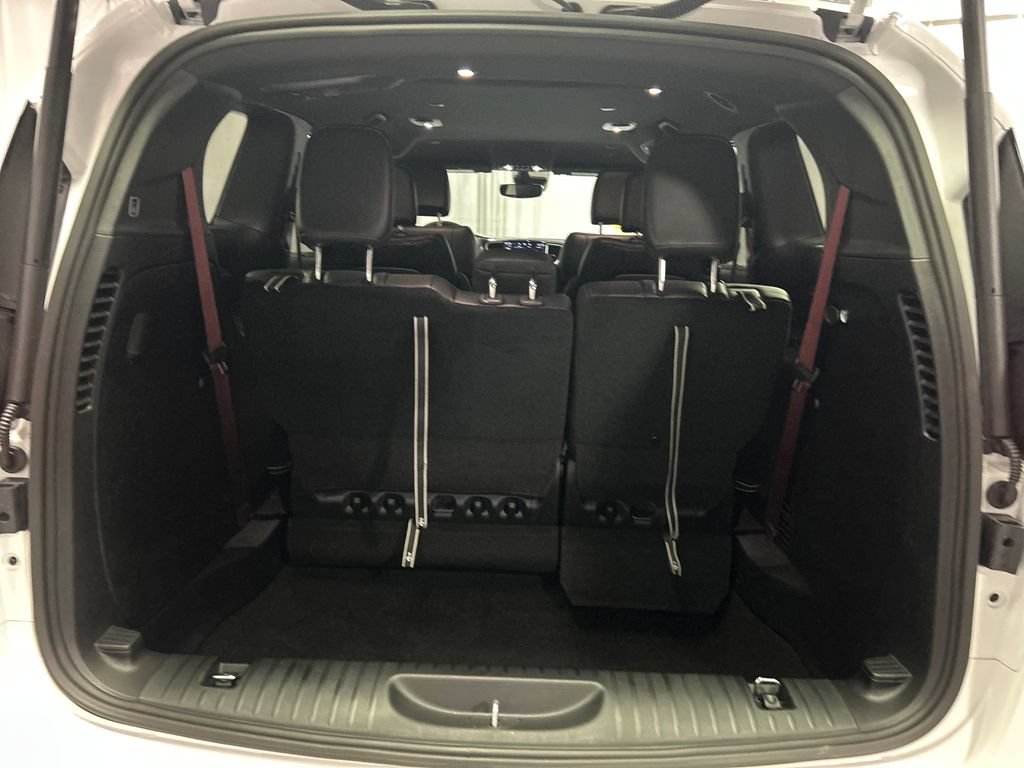 New 2027 Chrysler Pacifica Select FWD image 23
