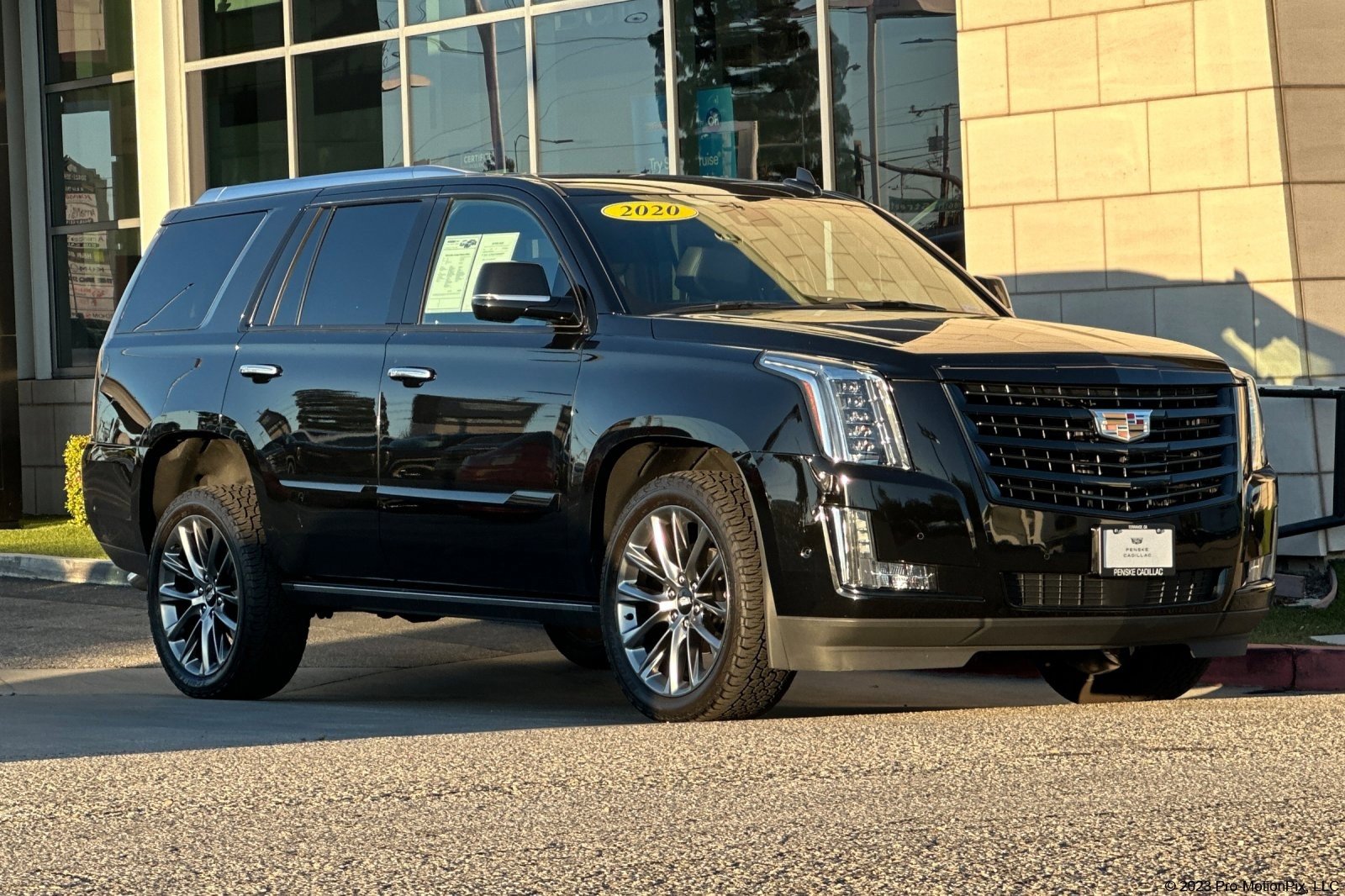 Certified 2020 Cadillac Escalade Platinum w/ Escalade Sport Edition