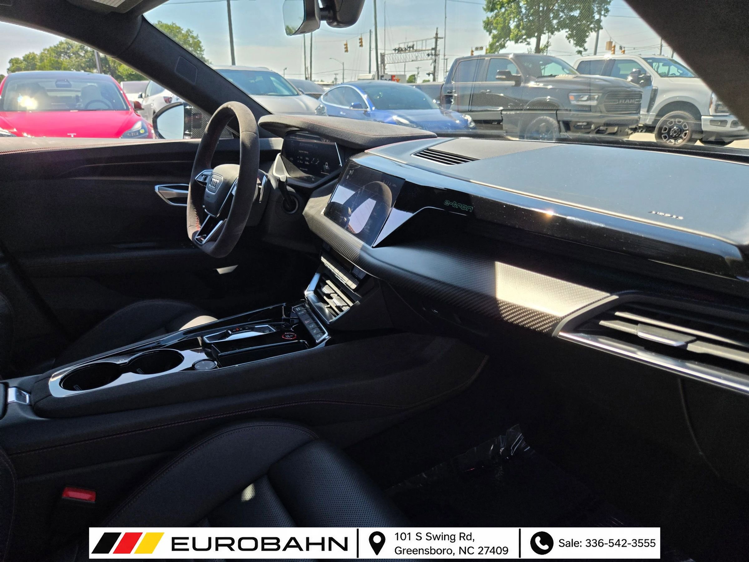 Used 2022 Audi RS e-tron GT w/ Year 1 Package AWD/4WD image 19