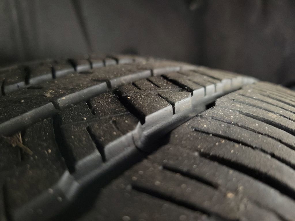 Used 2023 Toyota bZ4X XLE w/ Weather Package image 11