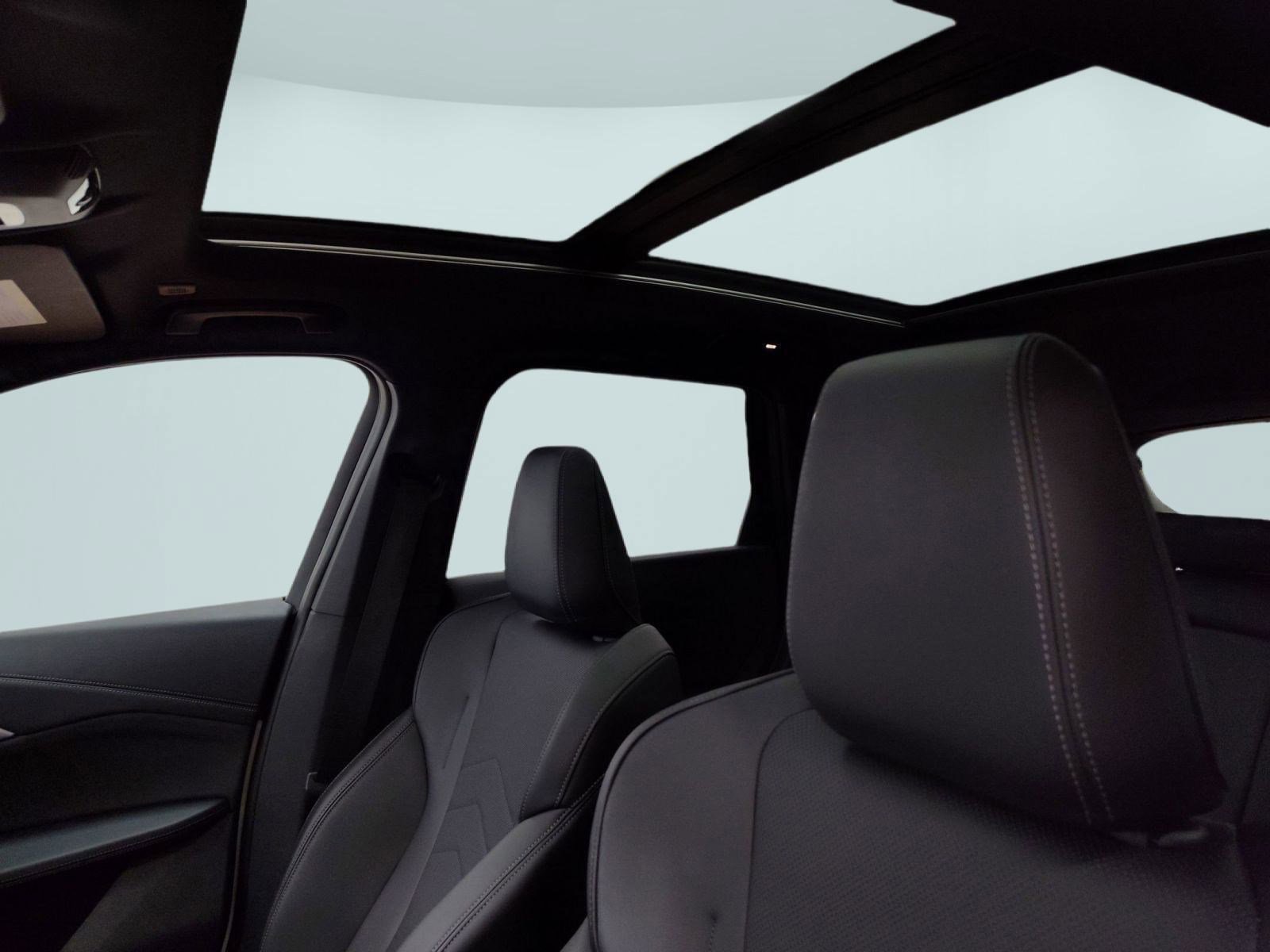 Used 2024 BMW X1 xDrive28i w/ Premium Package image 14