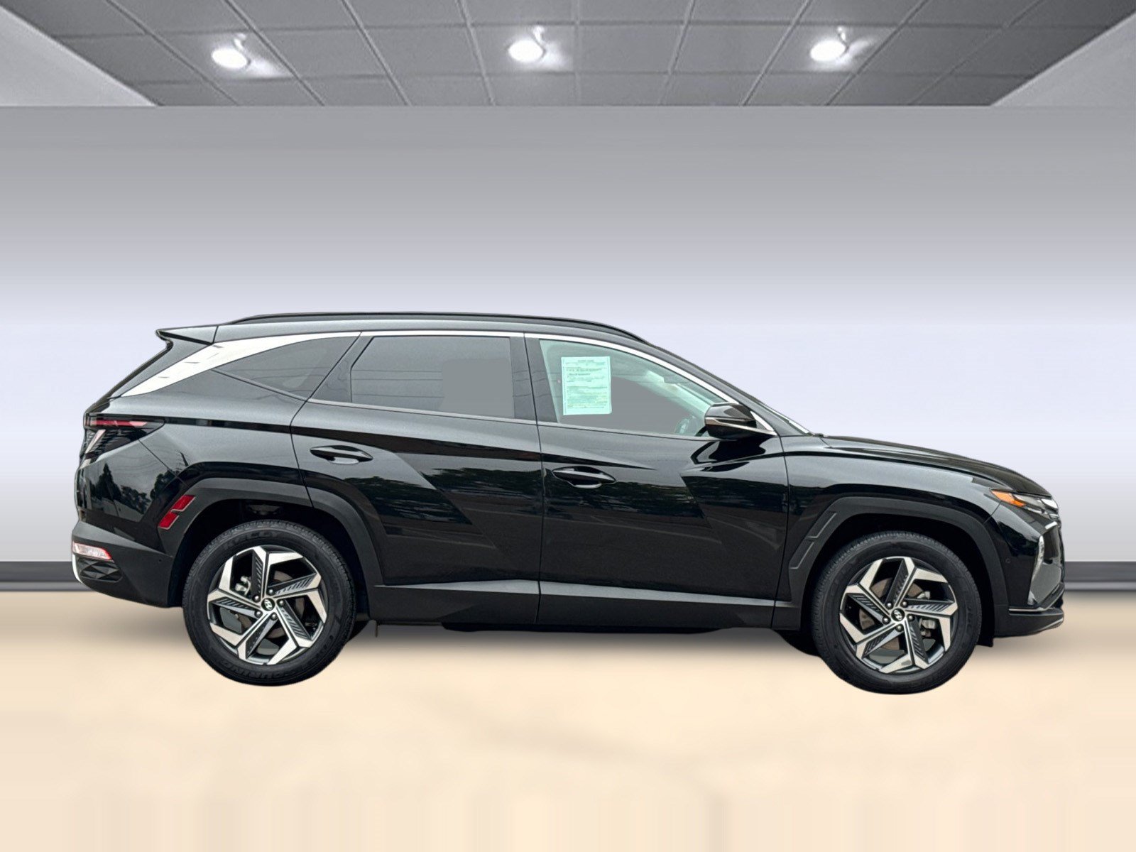 Used 2022 Hyundai Tucson Limited w/ Cargo Package AWD/4WD image 8