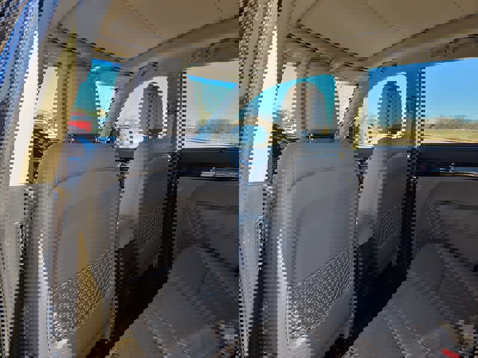 Used 2015 Kia Sorento EX w/ EX V6 Touring Package image 17