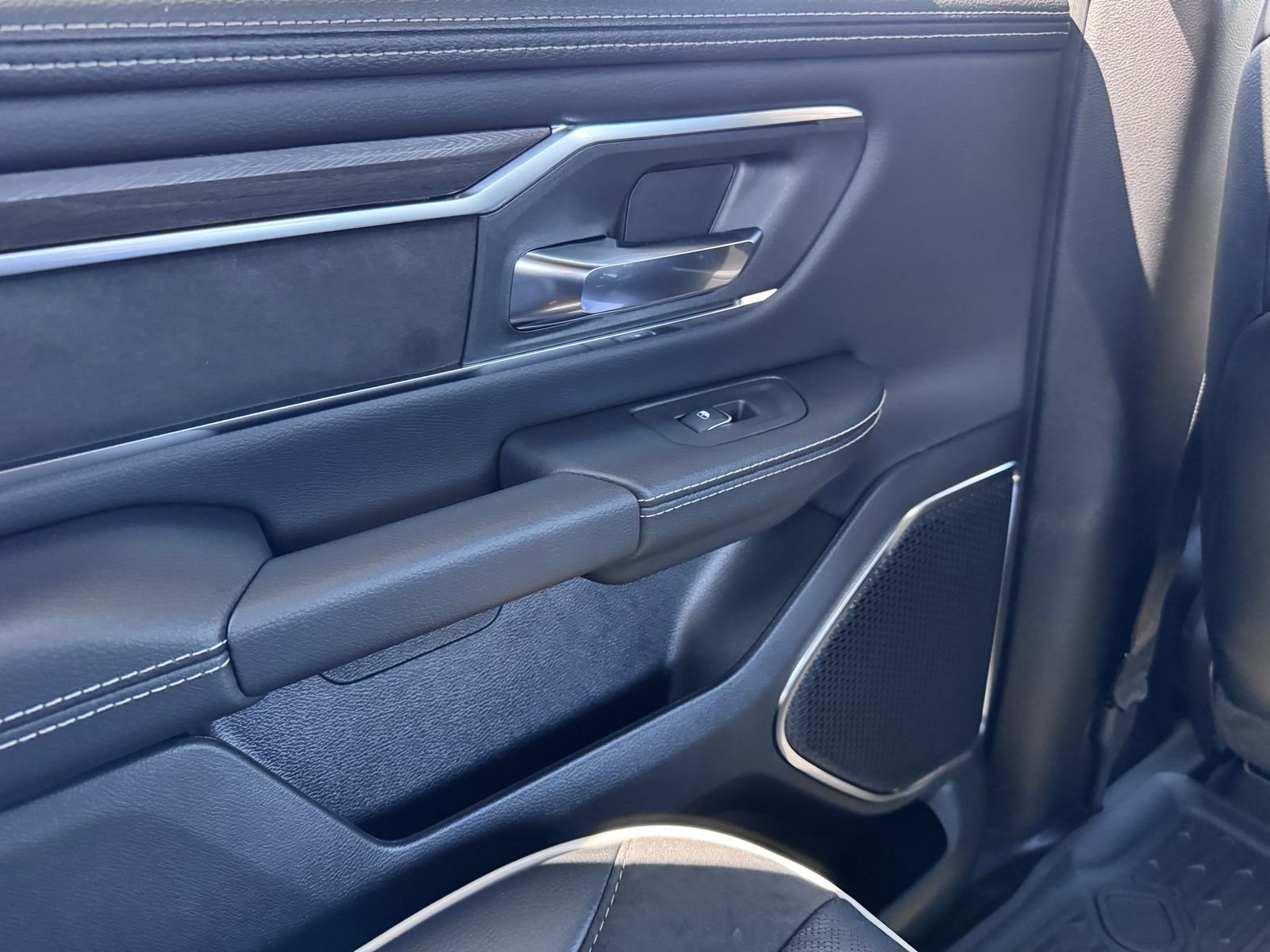 New 2026 RAM 1500 Laramie image 28