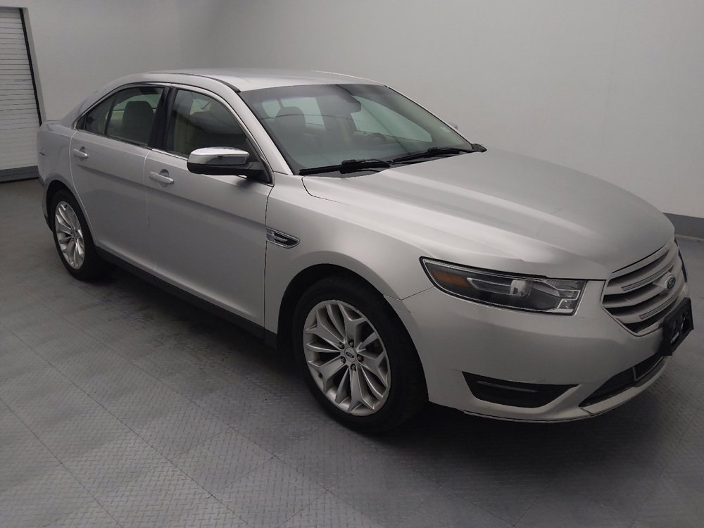 Used 2016 Ford Taurus Limited image 13