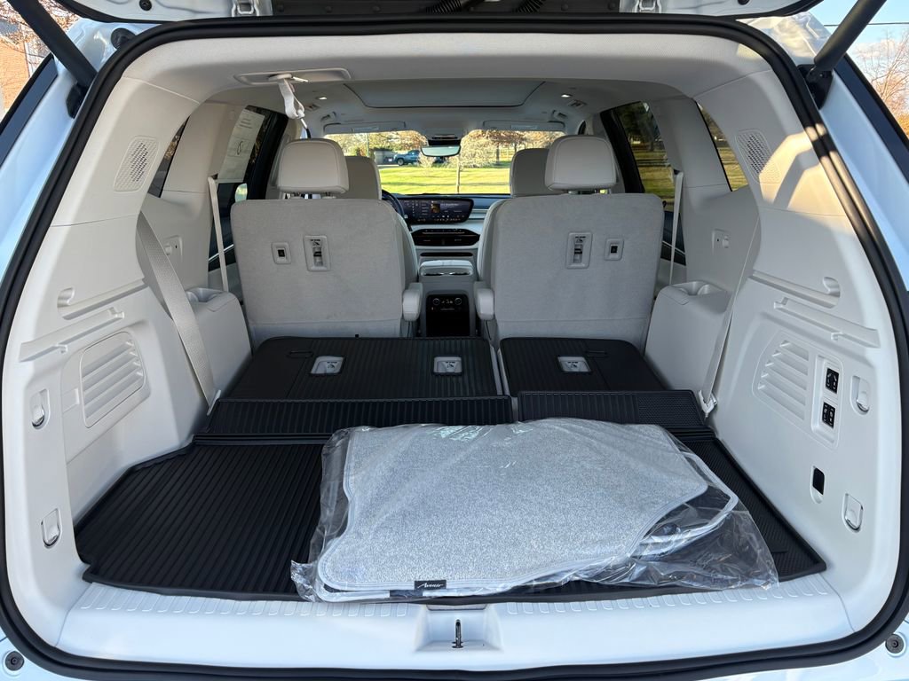 New 2026 Buick Enclave Avenir w/ Super Cruise Package image 45