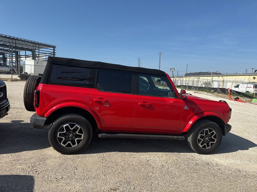 Used 2022 Ford Bronco Outer Banks image 11