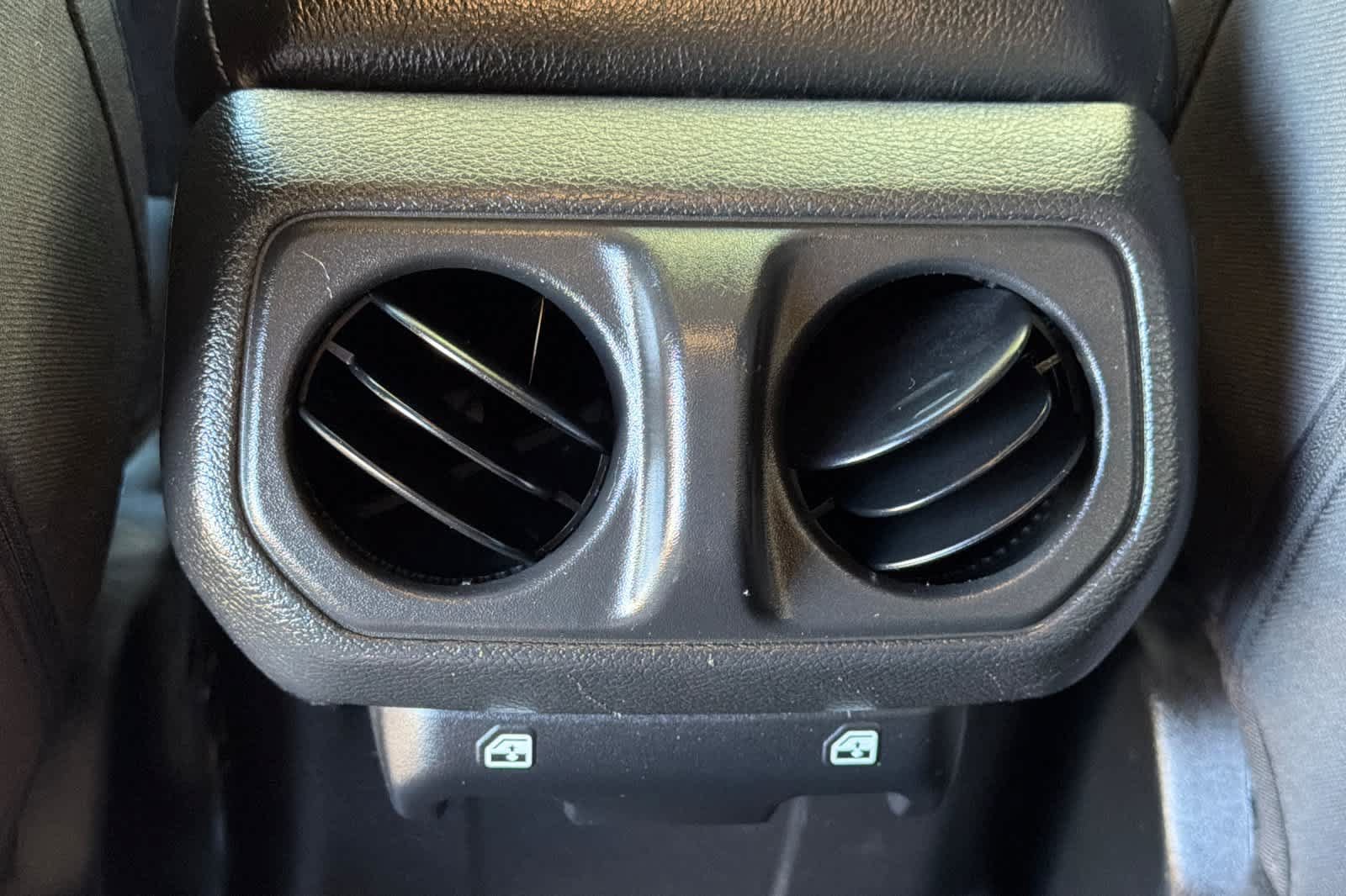 Used 2023 Jeep Wrangler Unlimited Sport AWD/4WD image 14