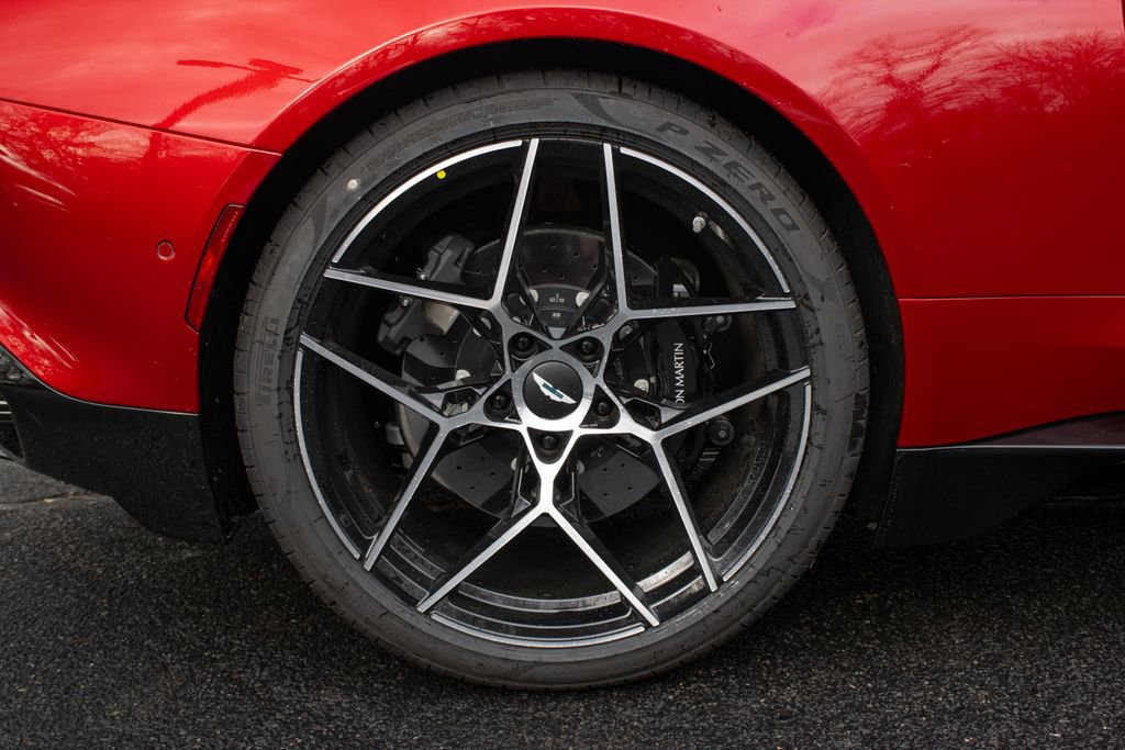 New 2026 Aston Martin Vanquish Convertible RWD image 11
