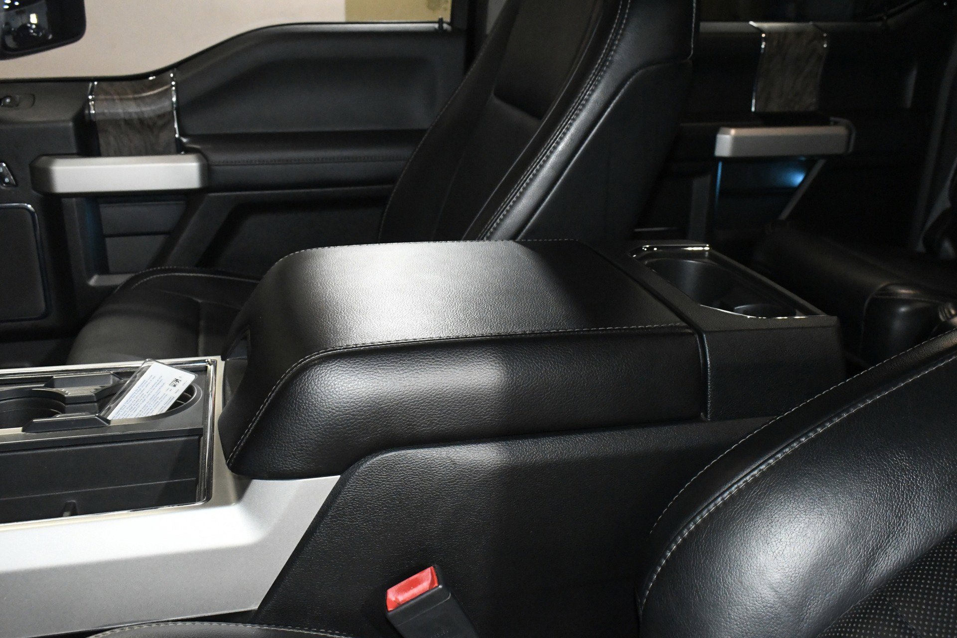 Used 2019 Ford F250 Lariat w/ Lariat Ultimate Package image 37