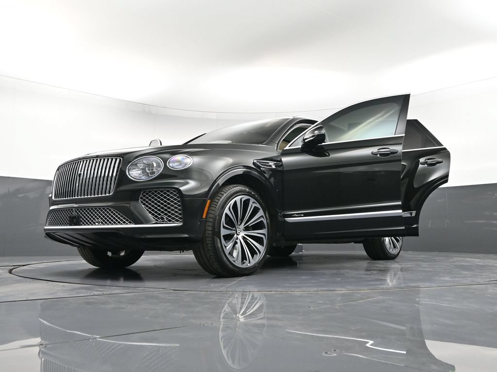Certified 2024 Bentley Bentayga AWD/4WD image 43