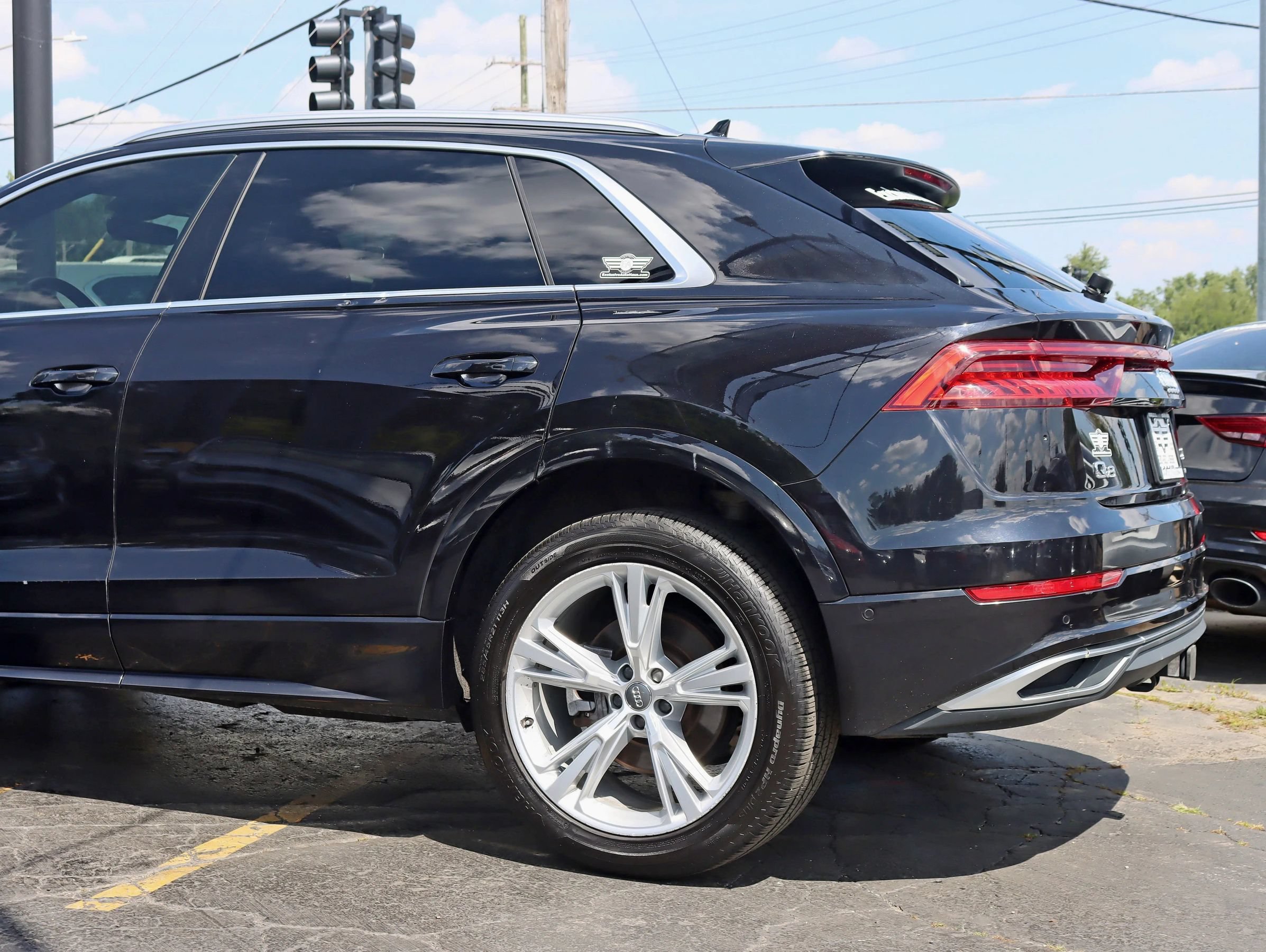 Used 2020 Audi Q8 Premium Plus w/ Premium Plus Package AWD/4WD image 12