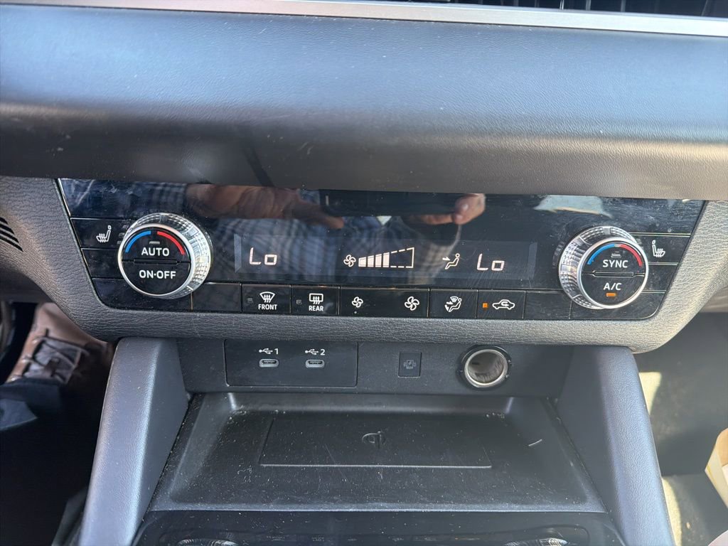 Used 2025 Mitsubishi Outlander SE FWD image 20