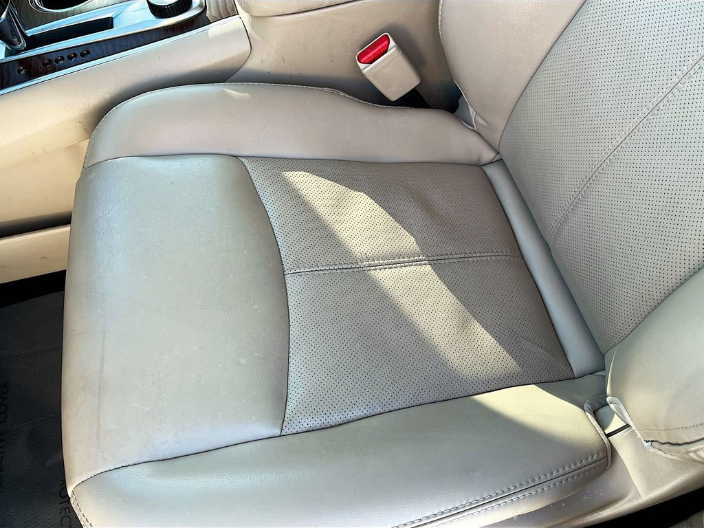 Used 2019 Nissan Pathfinder Platinum image 18