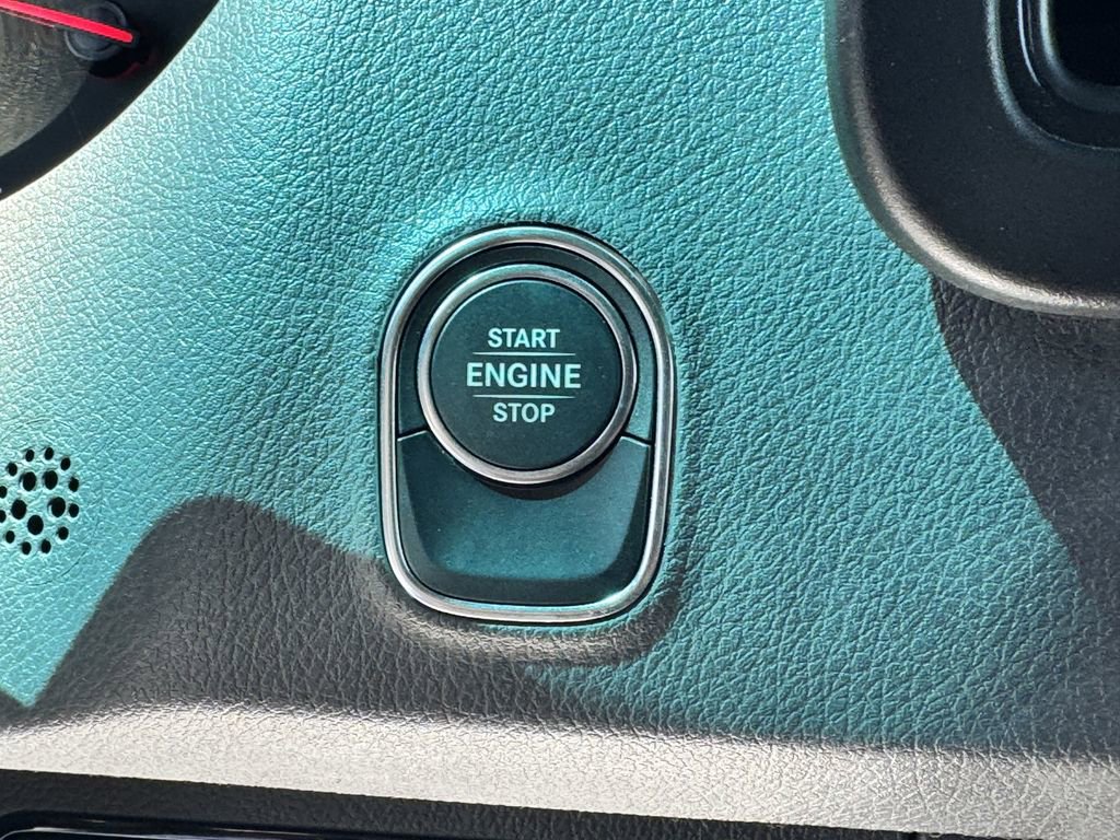 Used 2023 Mercedes-Benz Sprinter 3500 image 9