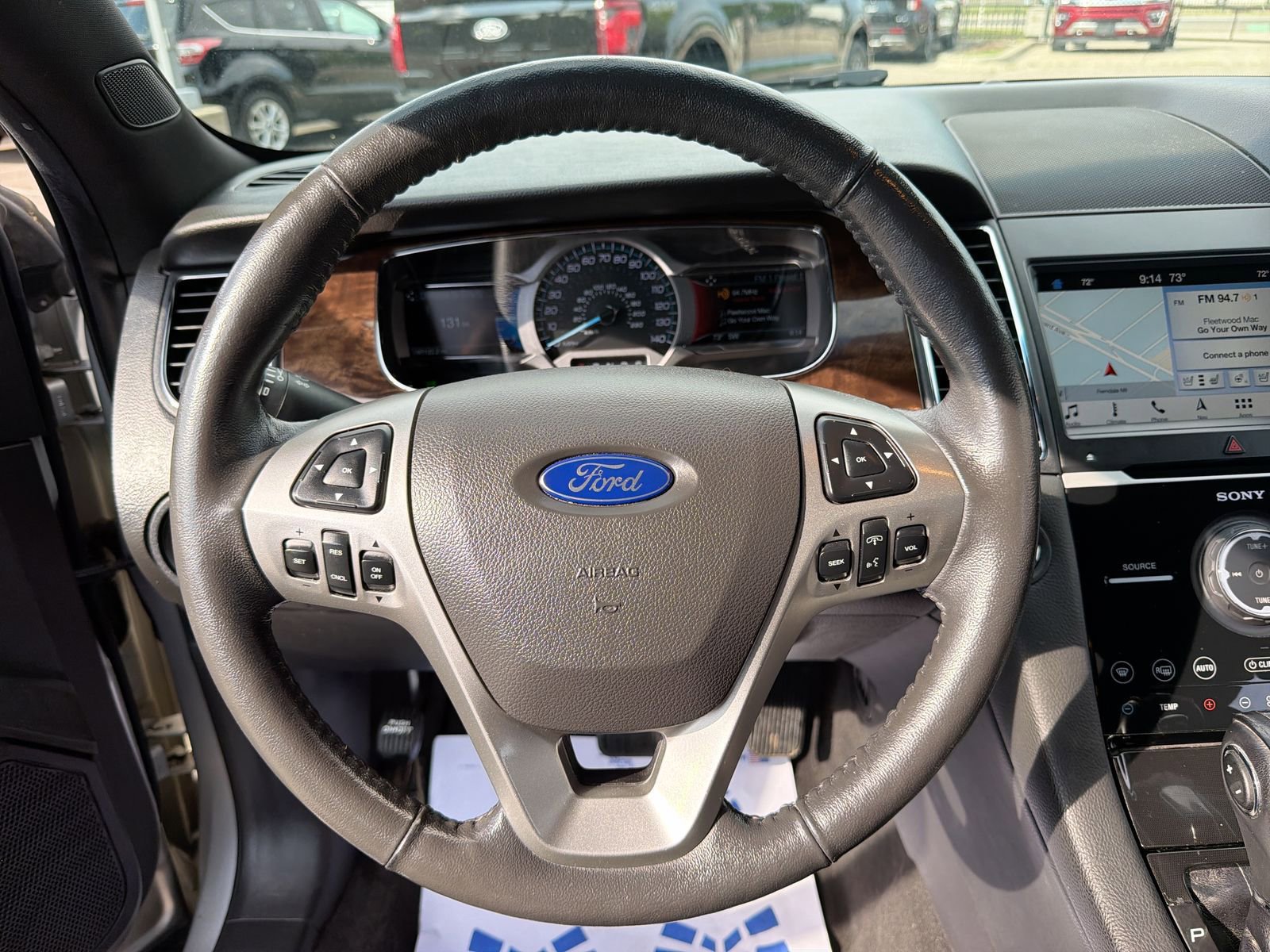 Used 2019 Ford Taurus Limited AWD/4WD image 23