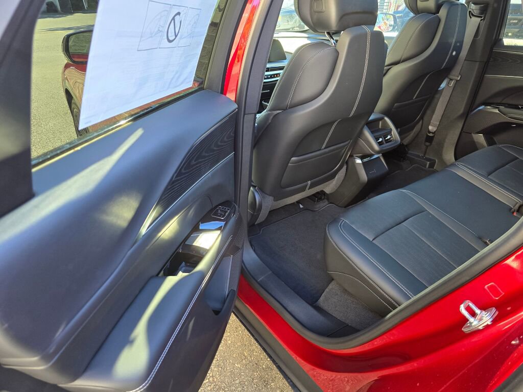 New 2025 Cadillac Lyriq Sport image 16