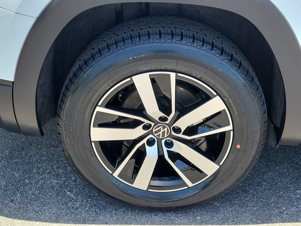 Used 2023 Volkswagen Atlas SE FWD image 6