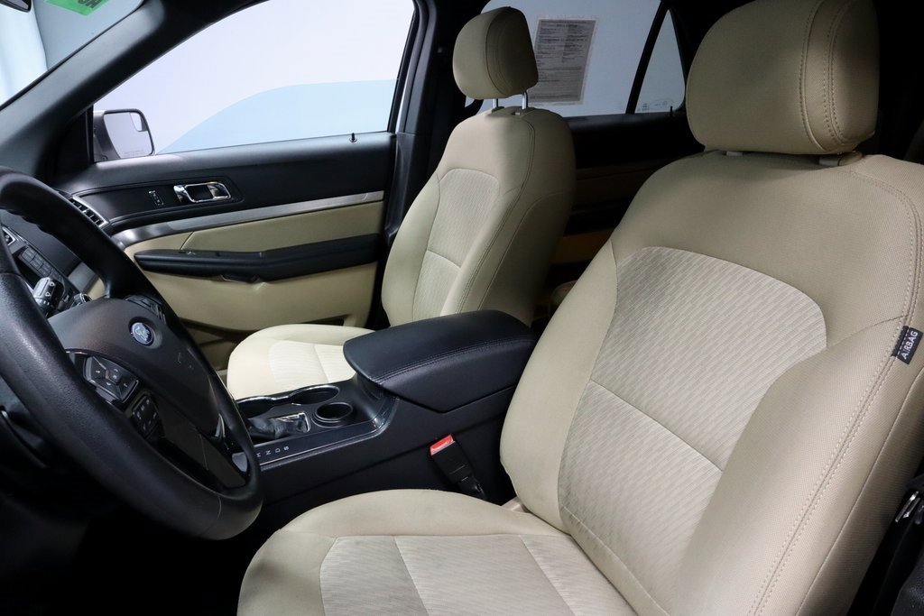 Used 2017 Ford Explorer FWD image 25