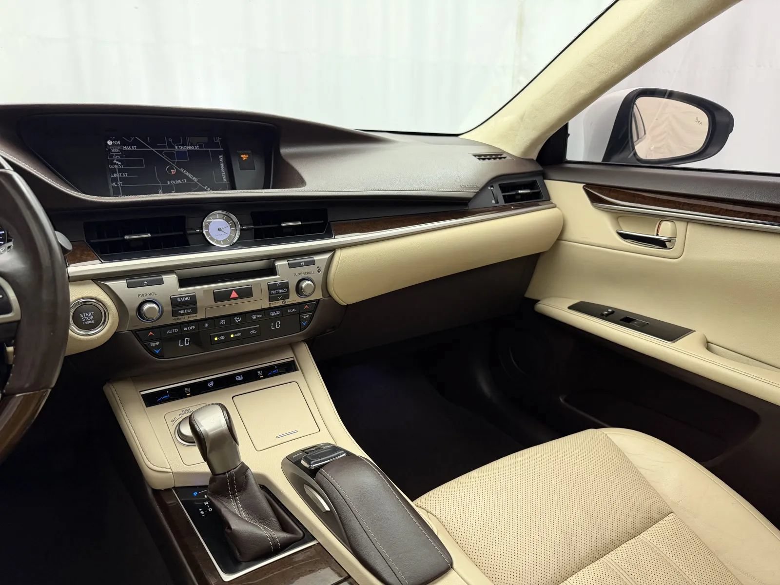 Used 2017 Lexus ES 350 FWD image 22