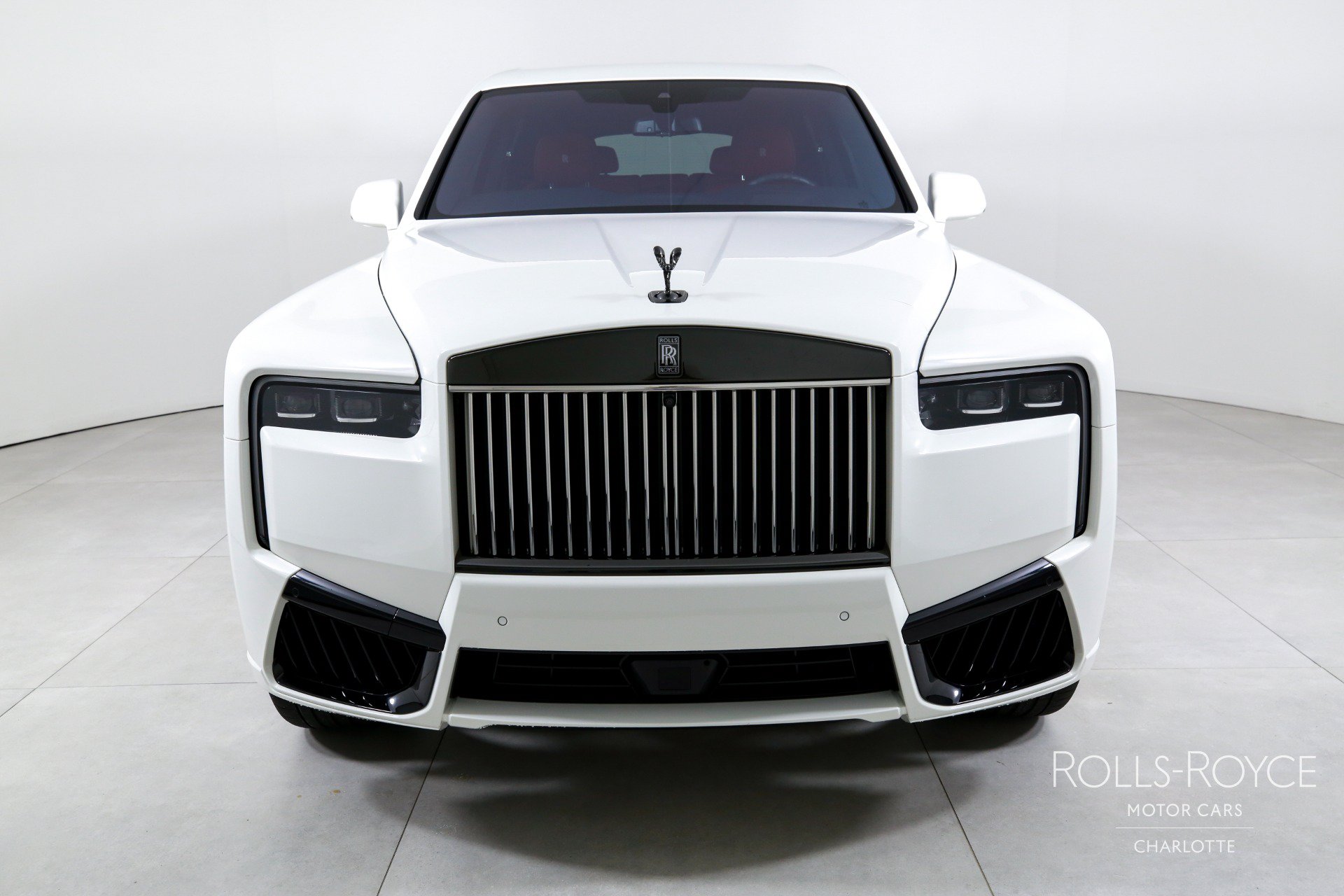 Used 2025 Rolls-Royce Cullinan Black Badge AWD/4WD image 7