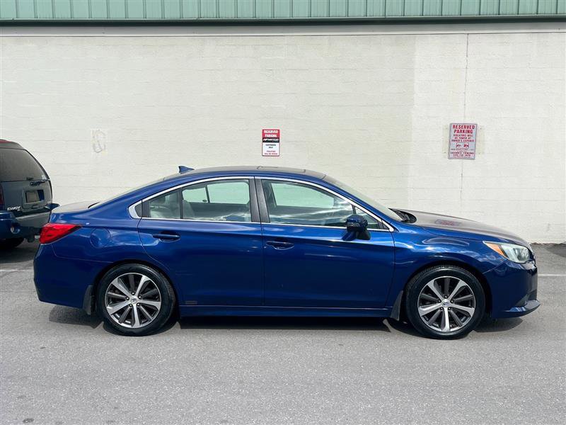 Used 2016 Subaru Legacy 2.5i Limited AWD/4WD image 4