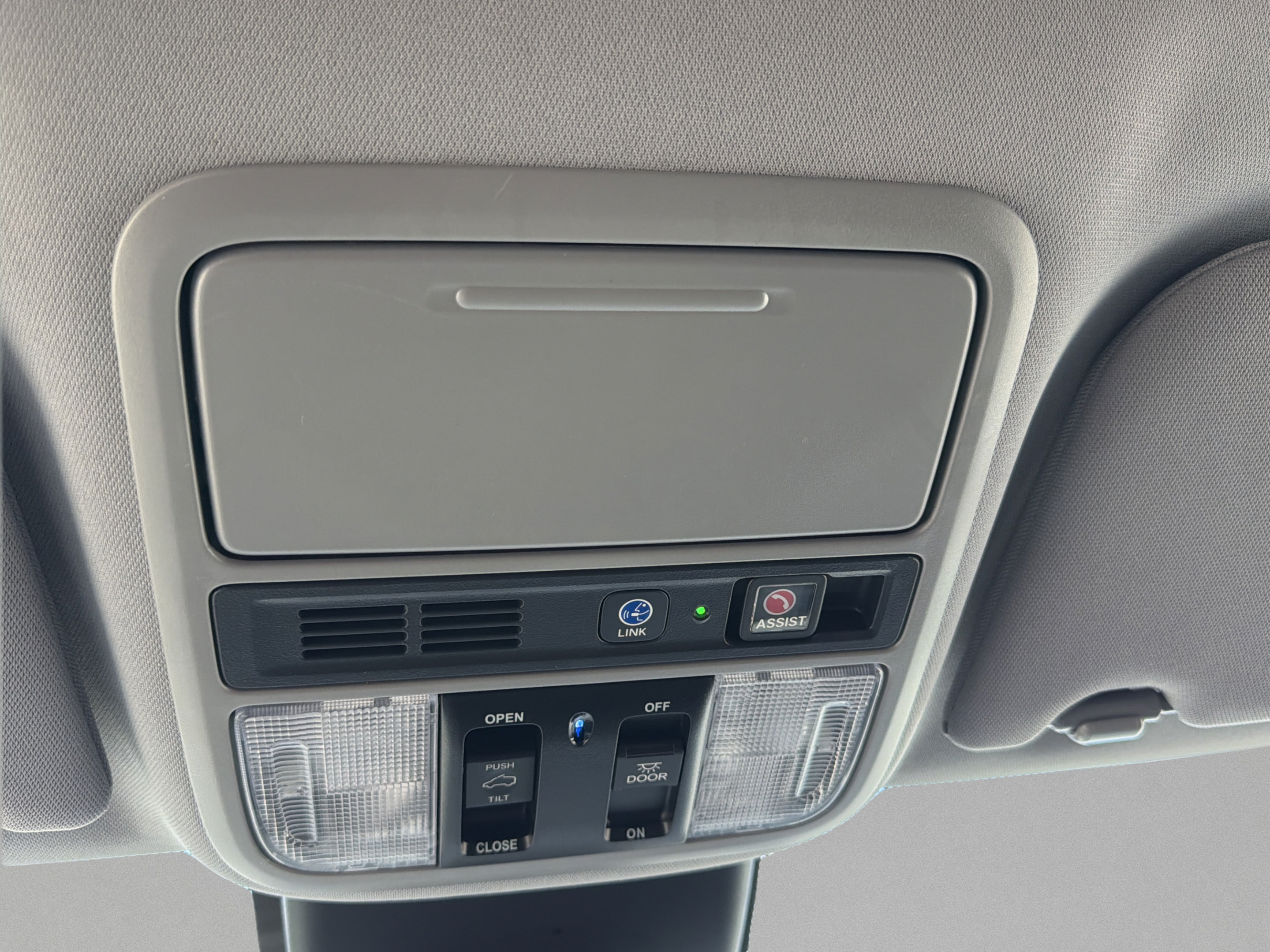 Used 2024 Honda Odyssey Touring image 25