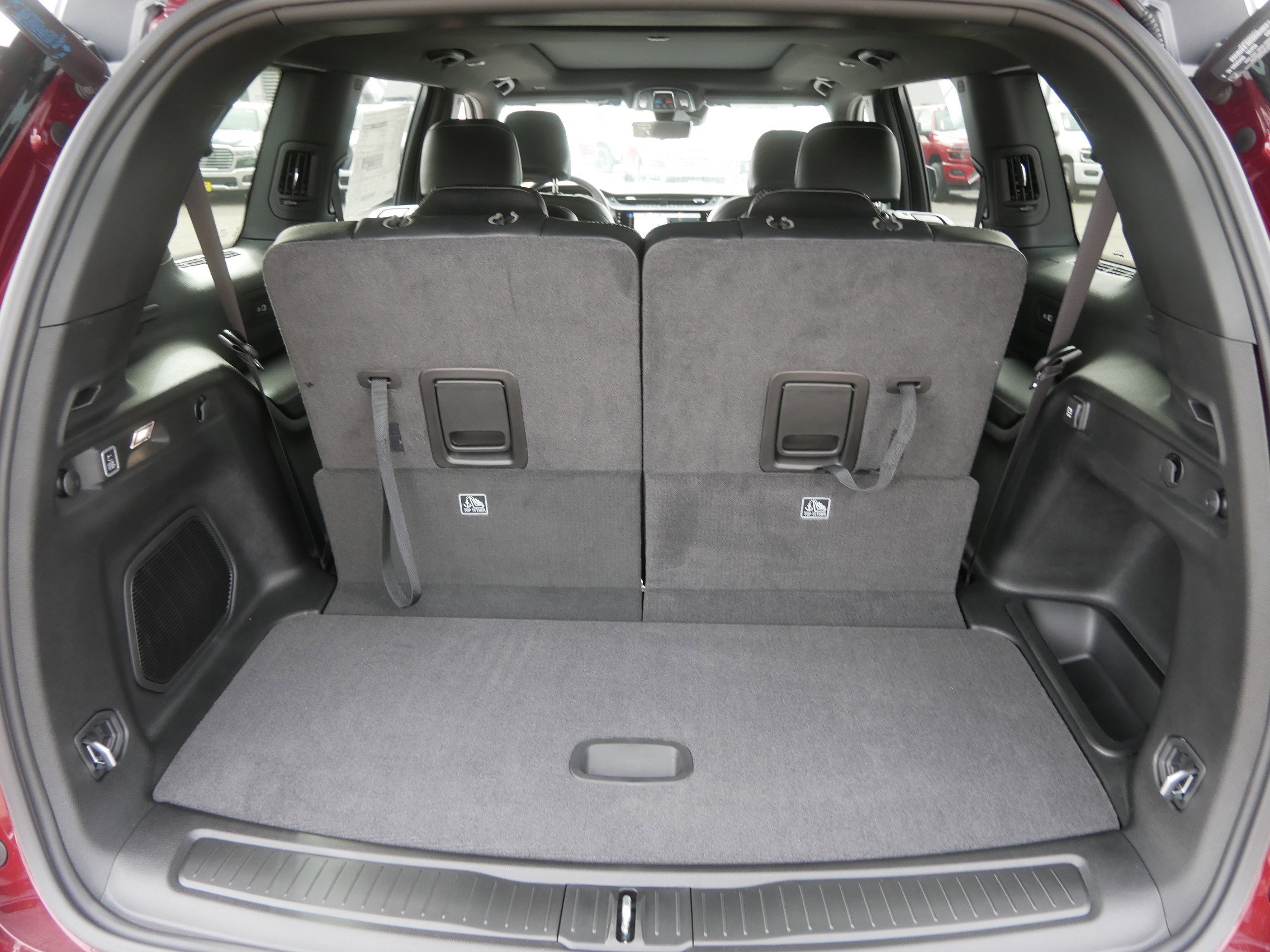 New 2026 Jeep Grand Cherokee L Limited AWD/4WD image 3