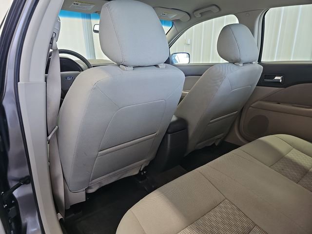 Used 2011 Ford Fusion SE FWD image 32
