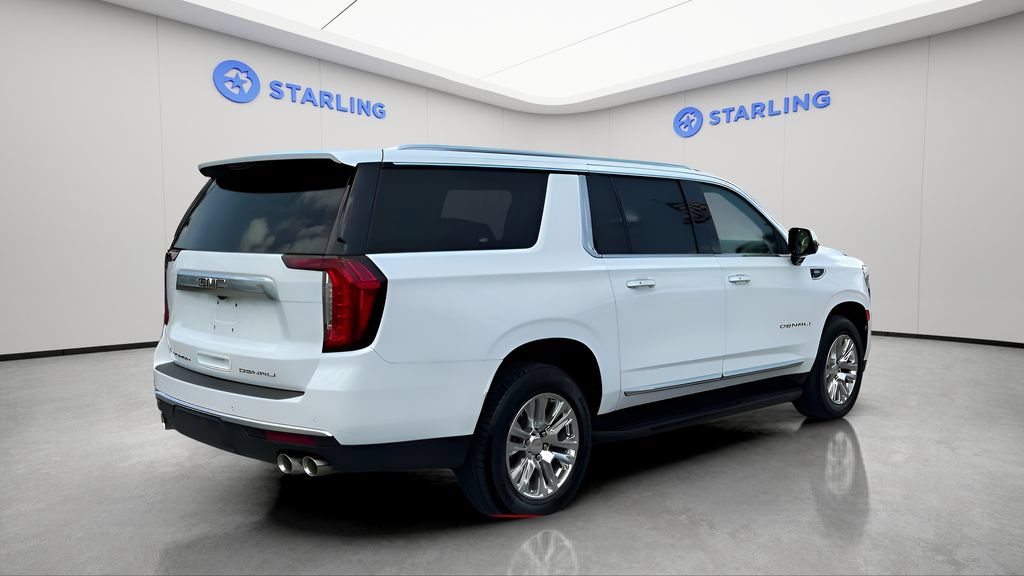 Used 2024 GMC Yukon XL Denali RWD image 5