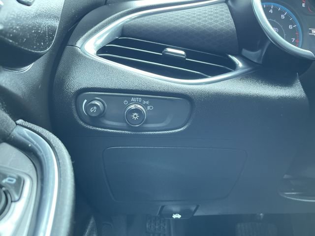 Certified 2018 Chevrolet Malibu LT image 18