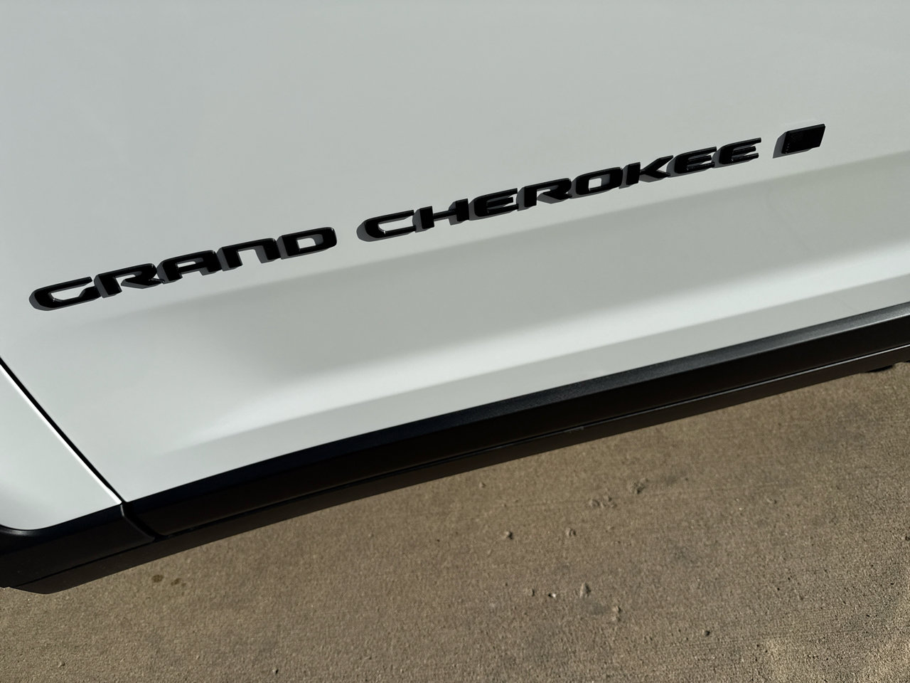 New 2025 Jeep Grand Cherokee L Limited image 20