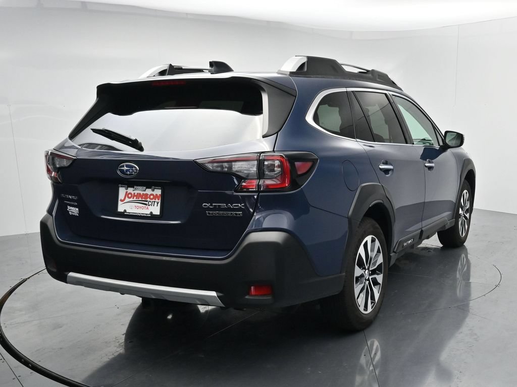 Used 2024 Subaru Outback Touring XT AWD/4WD image 6