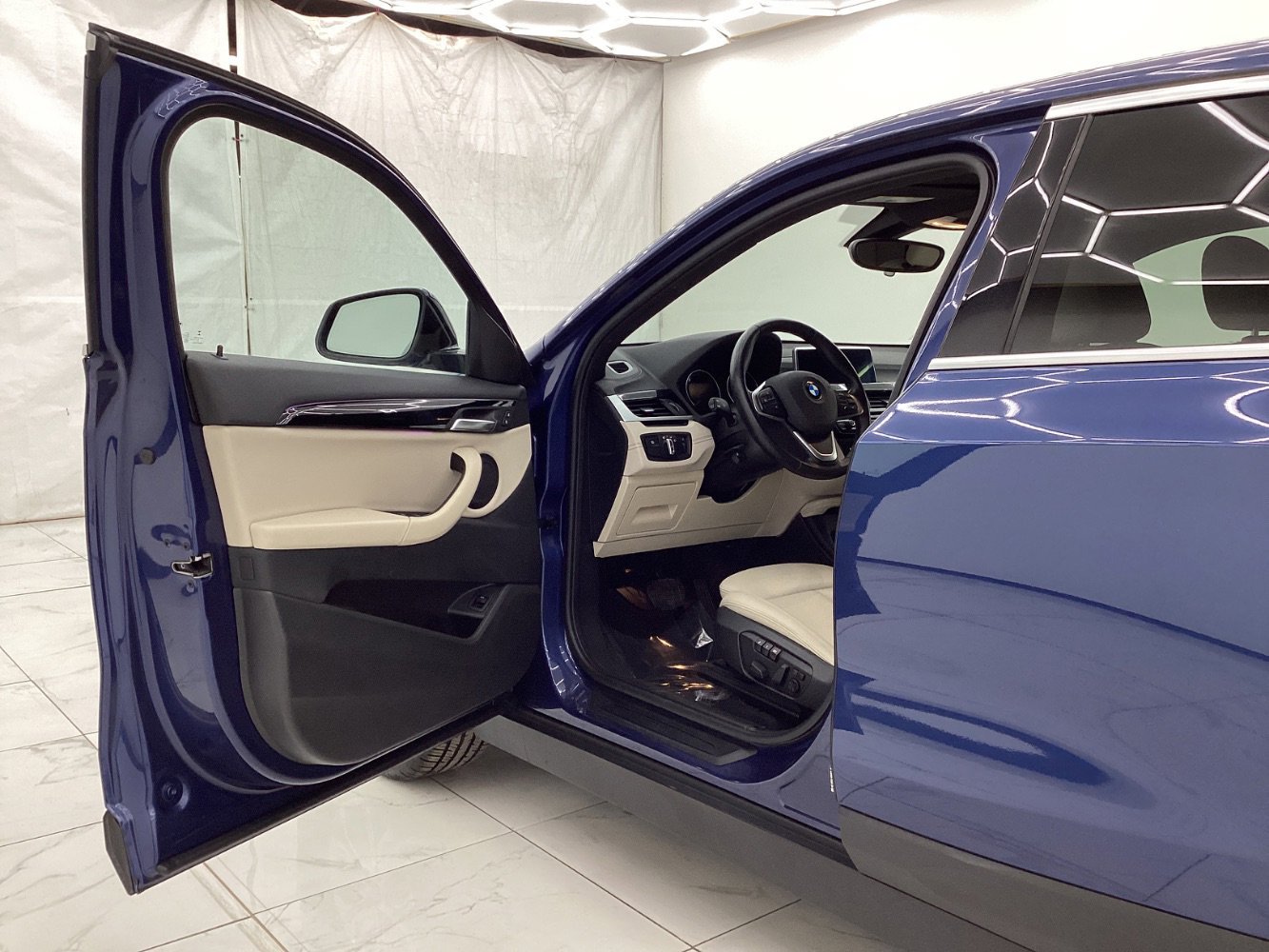 Used 2022 BMW X2 xDrive28i w/ Convenience Package image 16