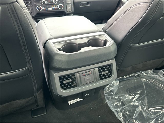 New 2025 Ford F250 Lariat w/ Lariat Ultimate Package image 24
