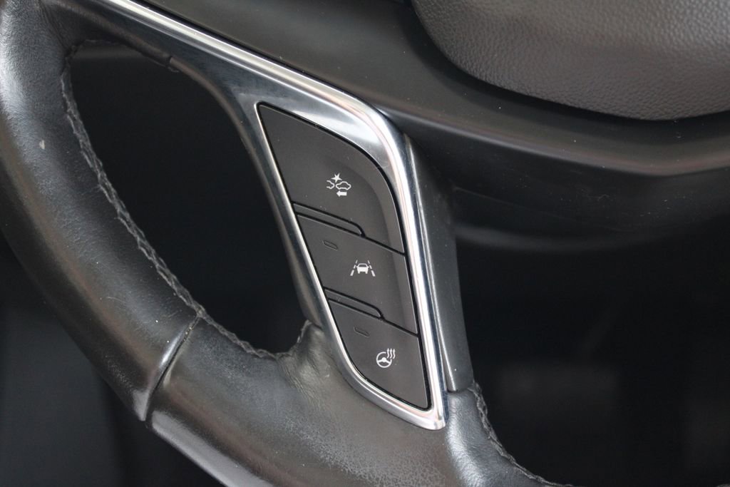 Used 2019 Cadillac XT5 Luxury image 29