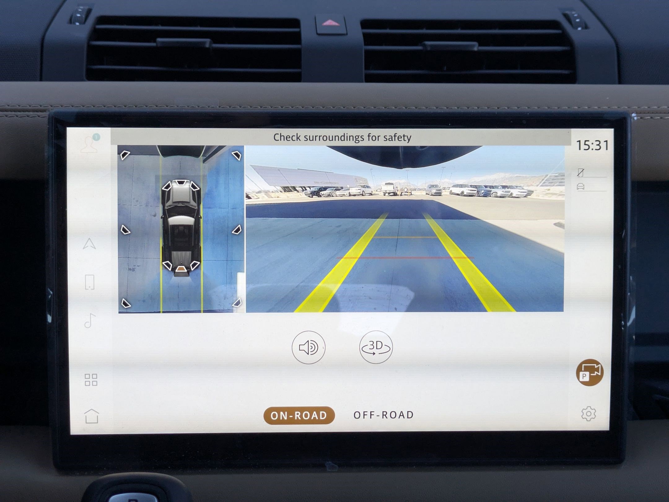 Certified 2025 Land Rover Defender 110 X-Dynamic SE image 20