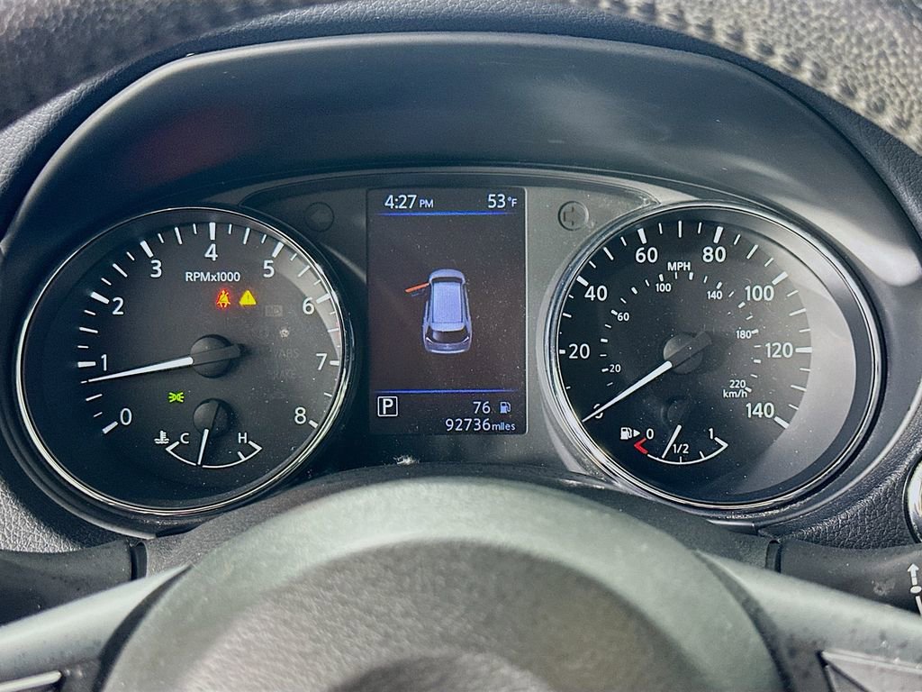 Used 2019 Nissan Rogue SV AWD/4WD image 18