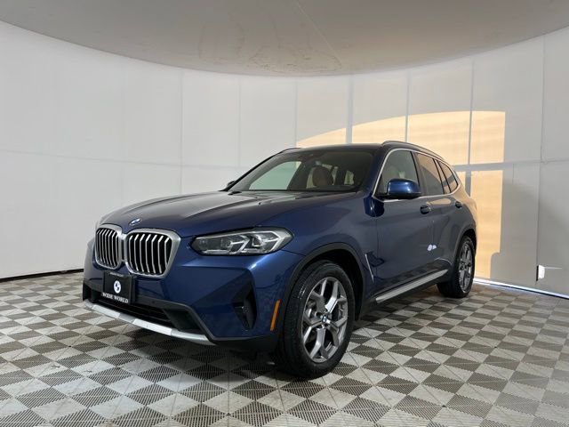 Used 2024 BMW X3 xDrive30i w/ Convenience Package image 3
