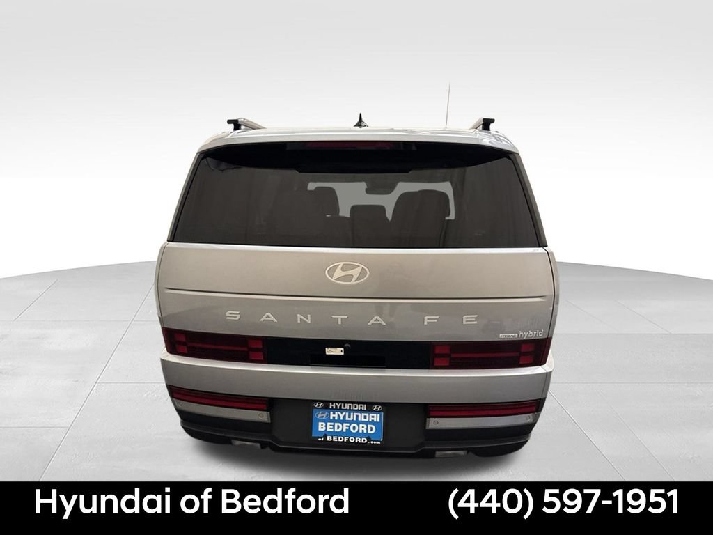 Used 2025 Hyundai Santa Fe Limited AWD/4WD image 6