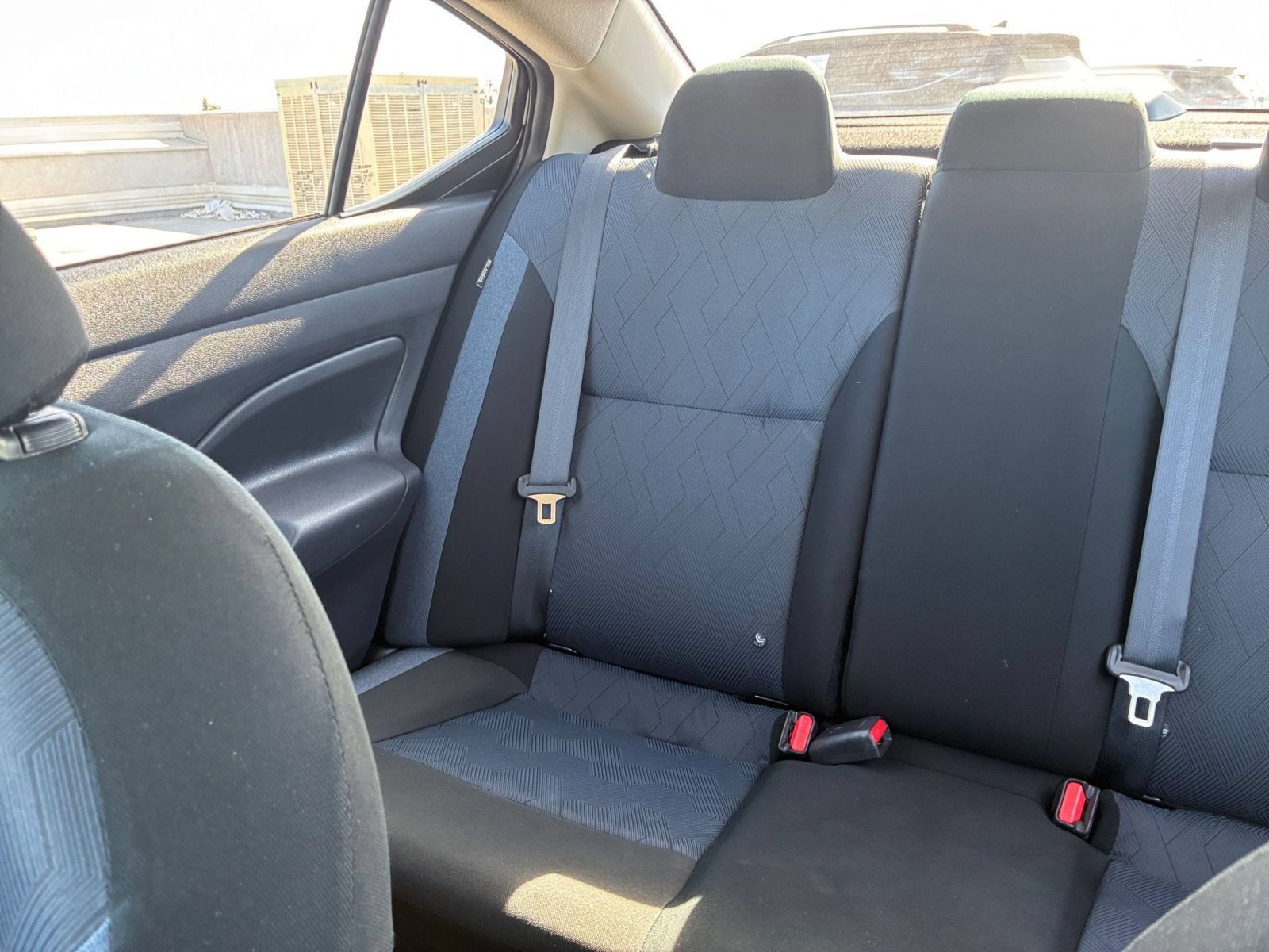 Used 2025 Nissan Versa SV FWD image 36