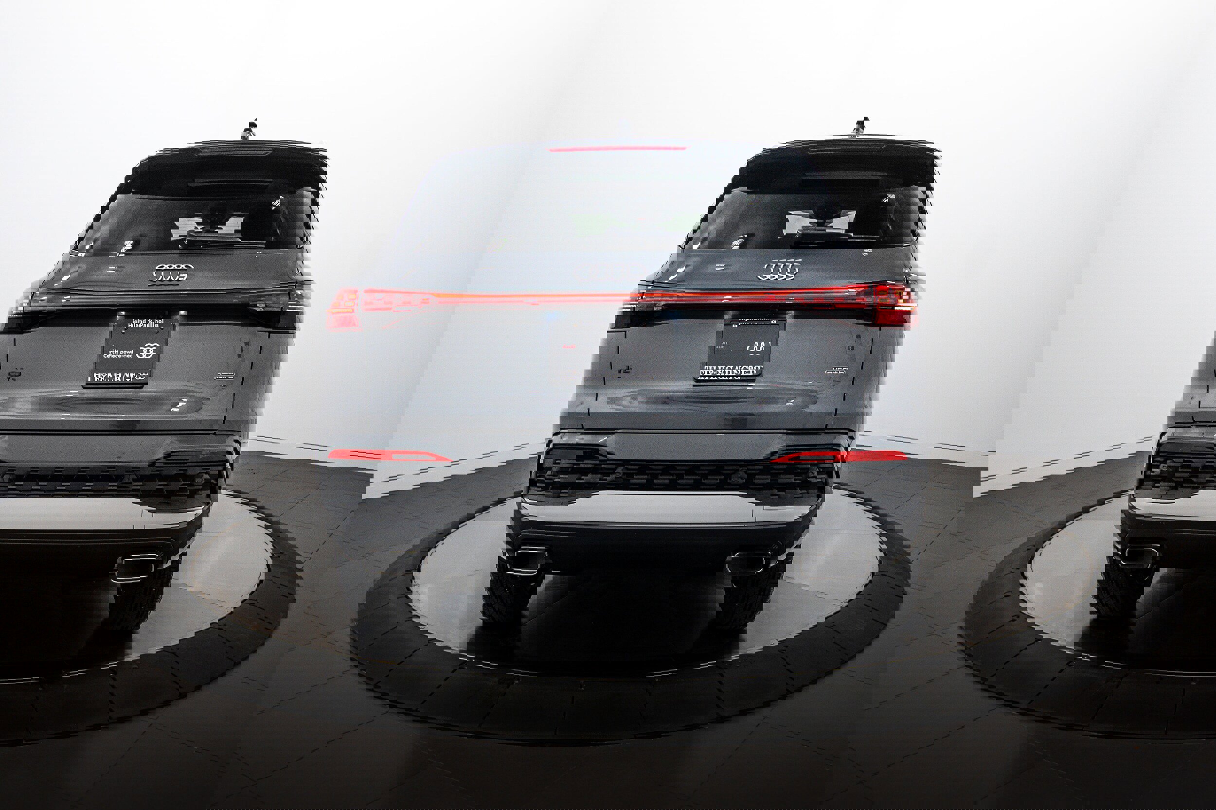 Certified 2025 Audi Q5 Premium w/ Convenience Package image 23