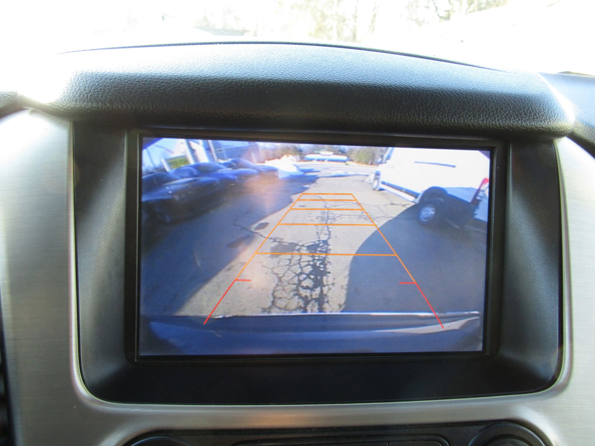 Used 2015 GMC Yukon XL Denali w/ Open Road Package image 29